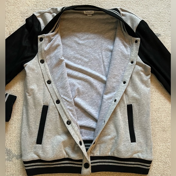 Splendid Model Soft Varsity Jacket XS - Picture 3 of 6